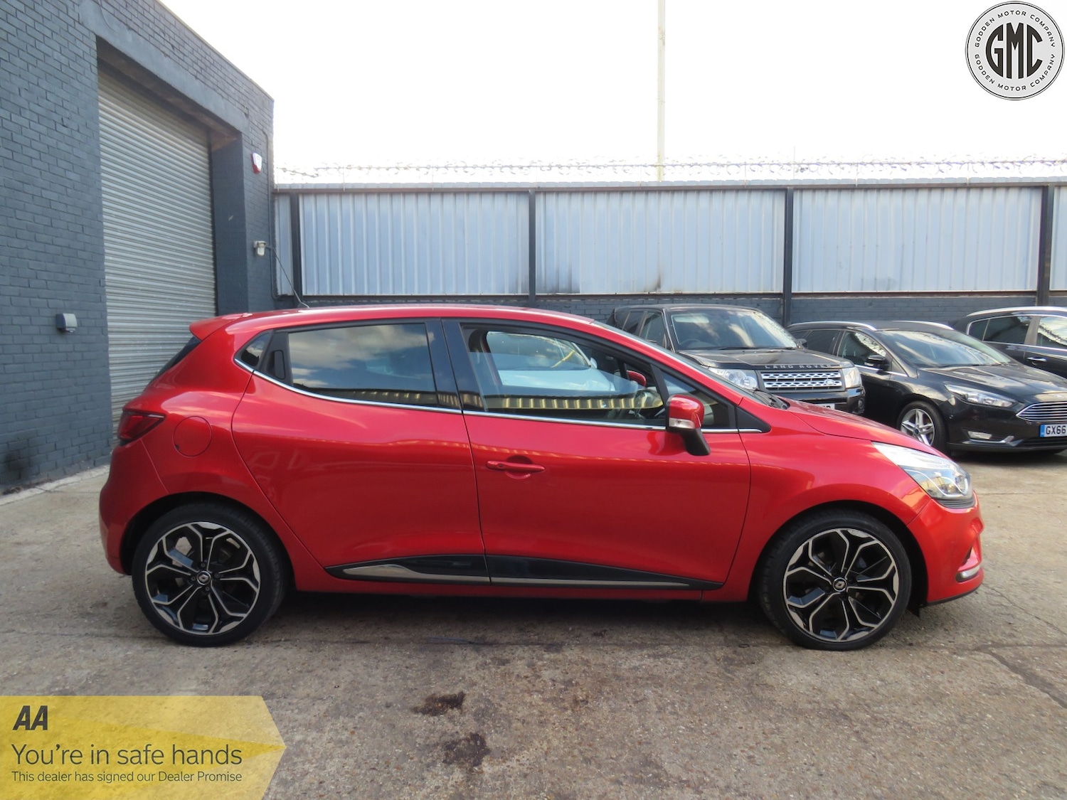 Used Renault Clio 2019 for sale - 76794237: Photo 10