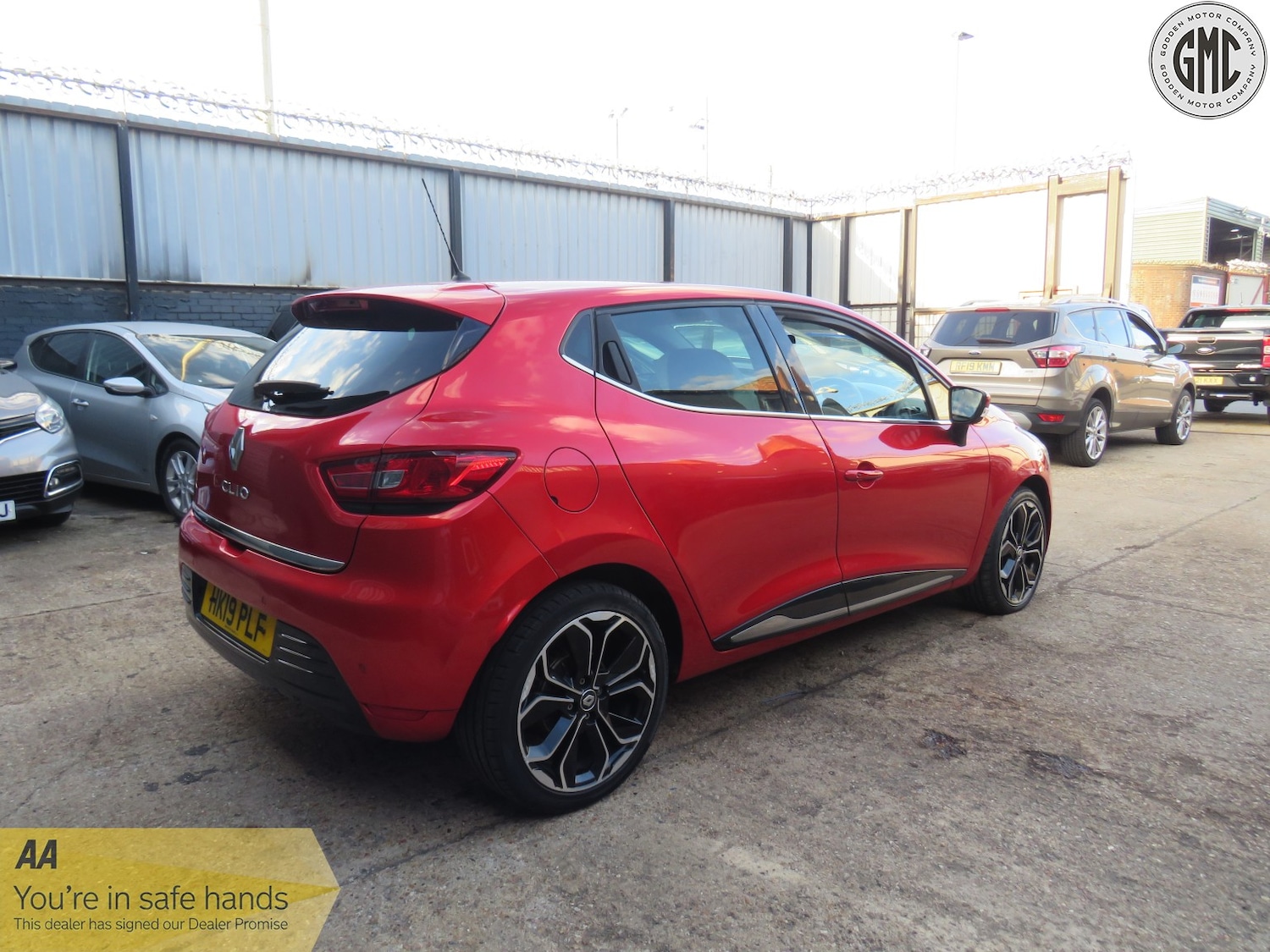Used Renault Clio 2019 for sale - 76794237: Photo 9