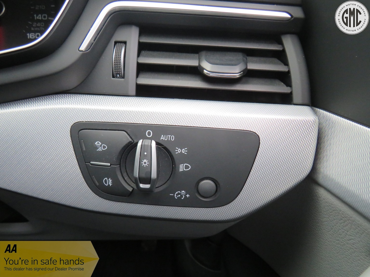 Used Audi A4 Avant 2018 for sale - 76497567: Photo 26