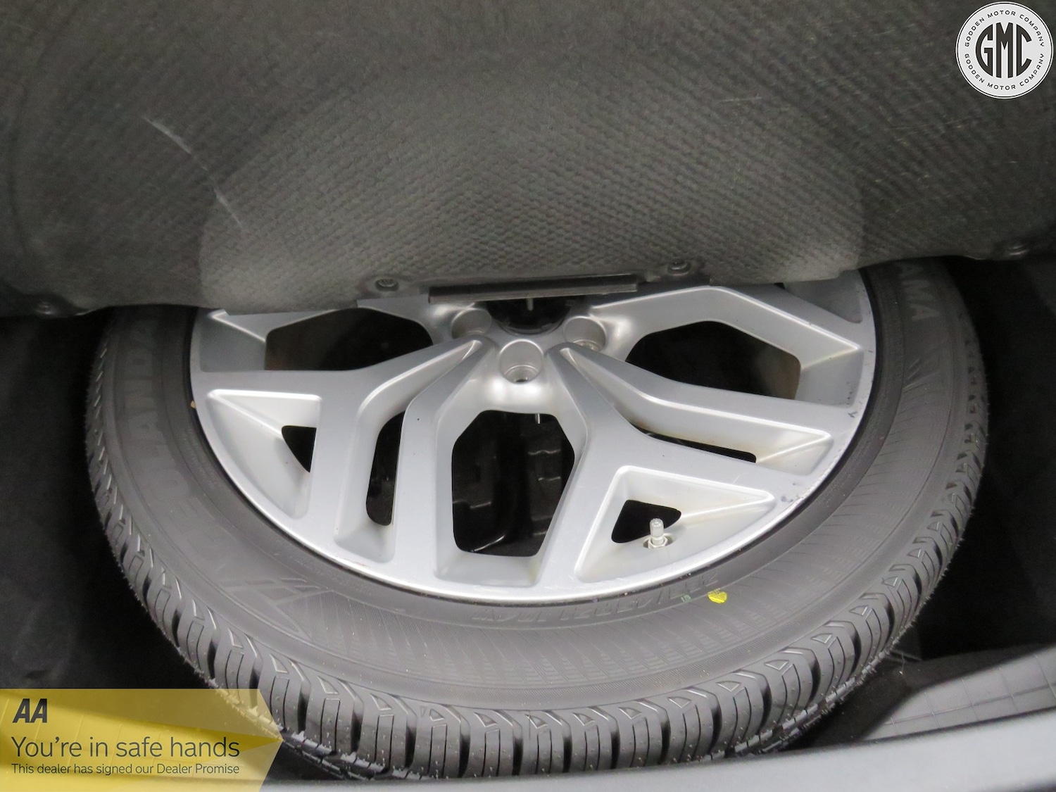 Used Land Rover Range Rover Velar 2018 for sale - 77073158: Photo 32