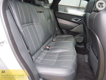 Used Land Rover Range Rover Velar 2018 for sale - 77073158: Photo