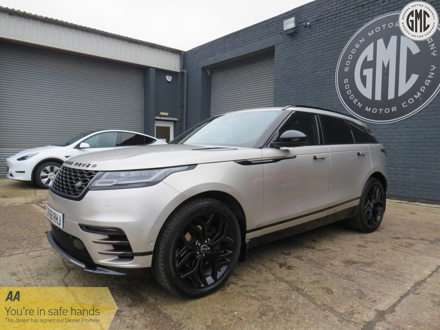 Used Land Rover Range Rover Velar 2018 for sale - 77073158: Photo 6