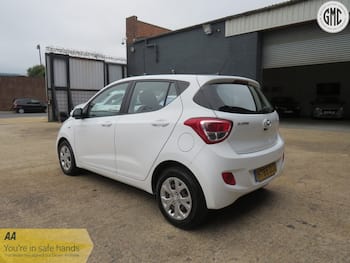 Used Hyundai i10 2015 for sale - 79845612: Photo