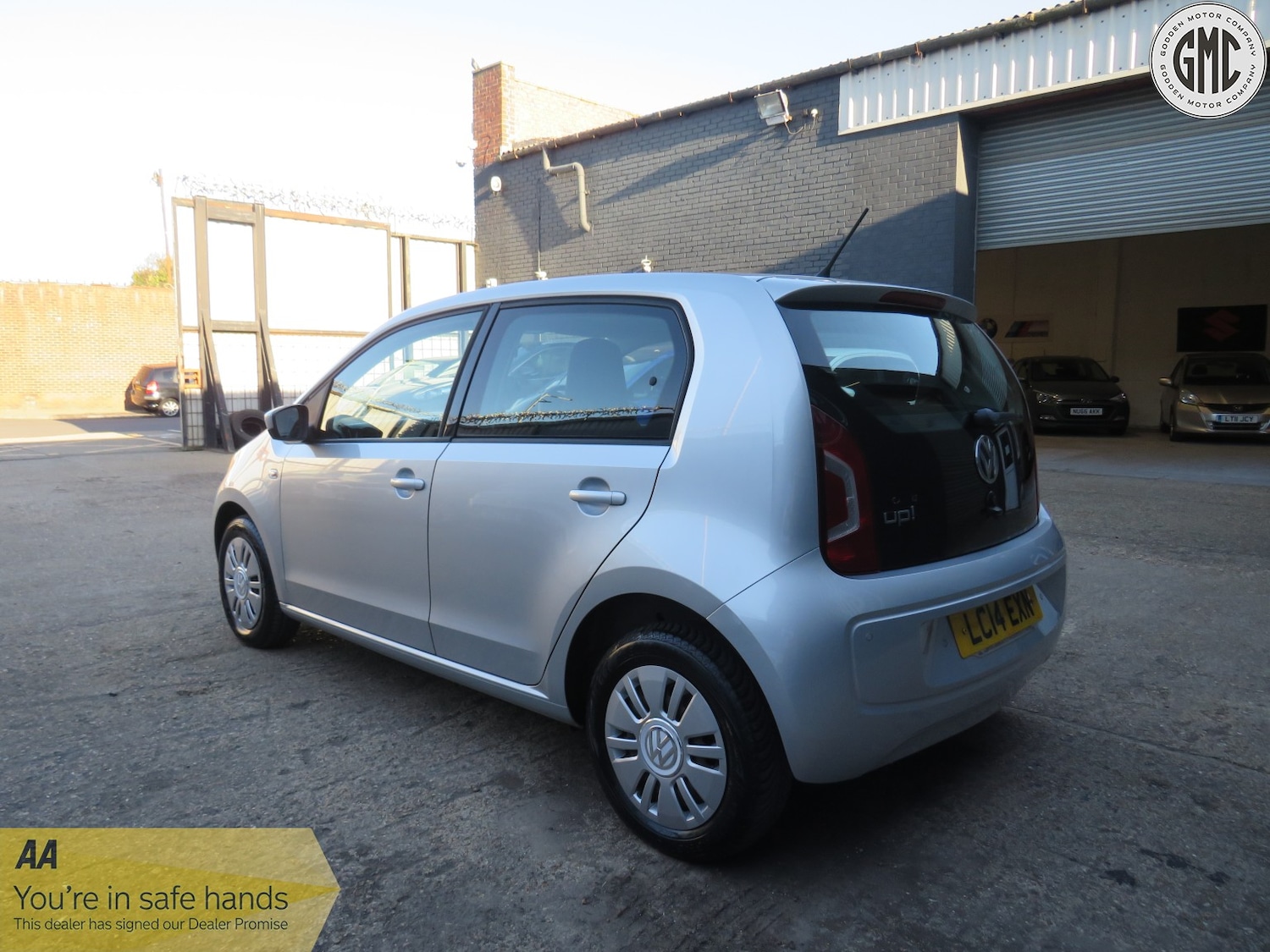 Used Volkswagen up! 2014 for sale - 78149676: Photo 4