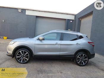 Used Nissan Qashqai 2015 for sale - 79637738: Photo