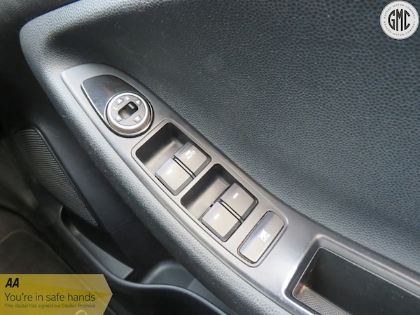 Used Hyundai i20 2015 for sale - 76225305: Photo 20