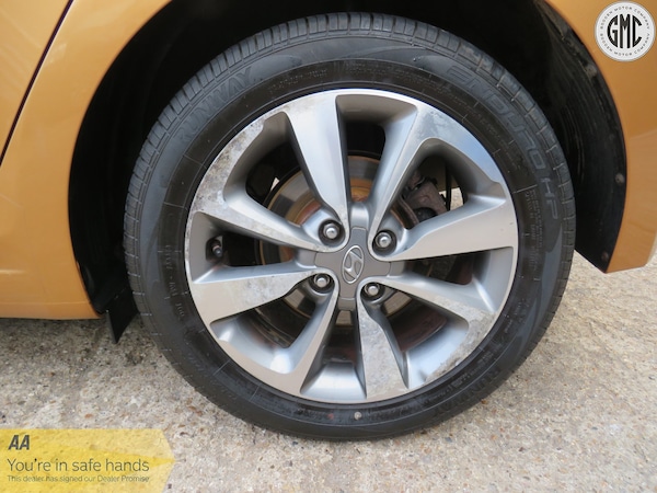 Used Hyundai i20 2015 for sale - 76225305: Photo 23