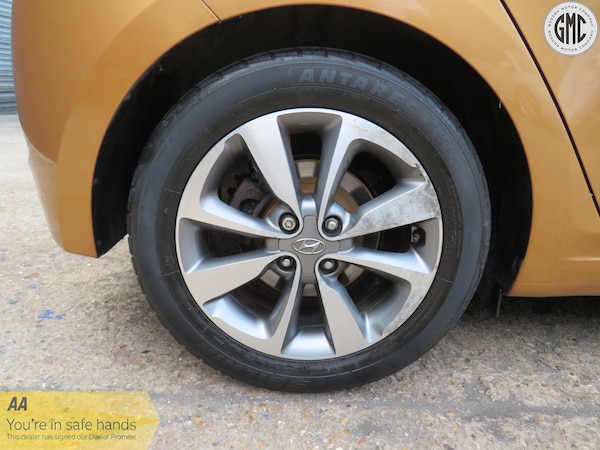 Used Hyundai i20 2015 for sale - 76225305: Photo 25