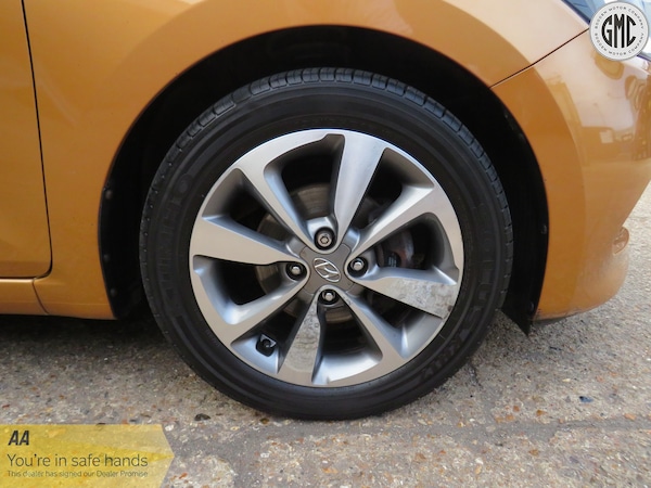 Used Hyundai i20 2015 for sale - 76225305: Photo 26