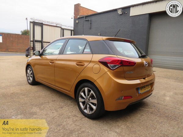 Used Hyundai i20 2015 for sale - 76225305: Photo 4