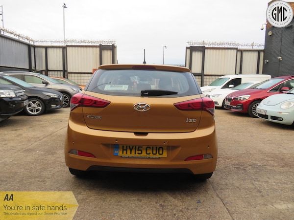 Used Hyundai i20 2015 for sale - 76225305: Photo 8