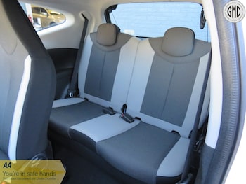 Used Toyota AYGO 2015 for sale - 78858202: Photo