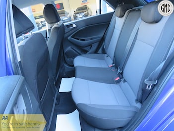 Used Hyundai i20 2018 for sale - 78373553: Photo