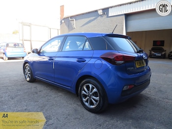 Used Hyundai i20 2018 for sale - 78373553: Photo