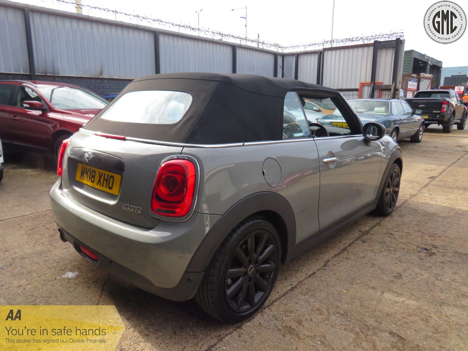 Used MINI Convertible 2018 for sale - 76471156: Photo 18