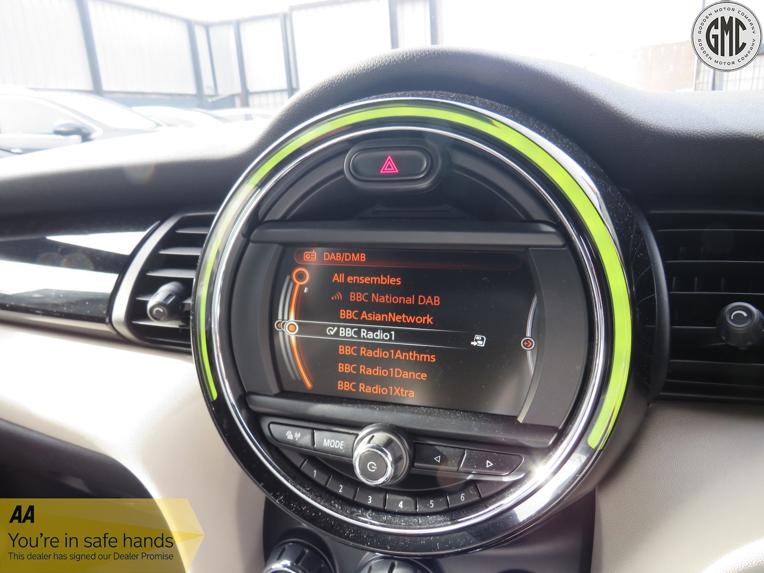 Used MINI Convertible 2018 for sale - 76471156: Photo 24