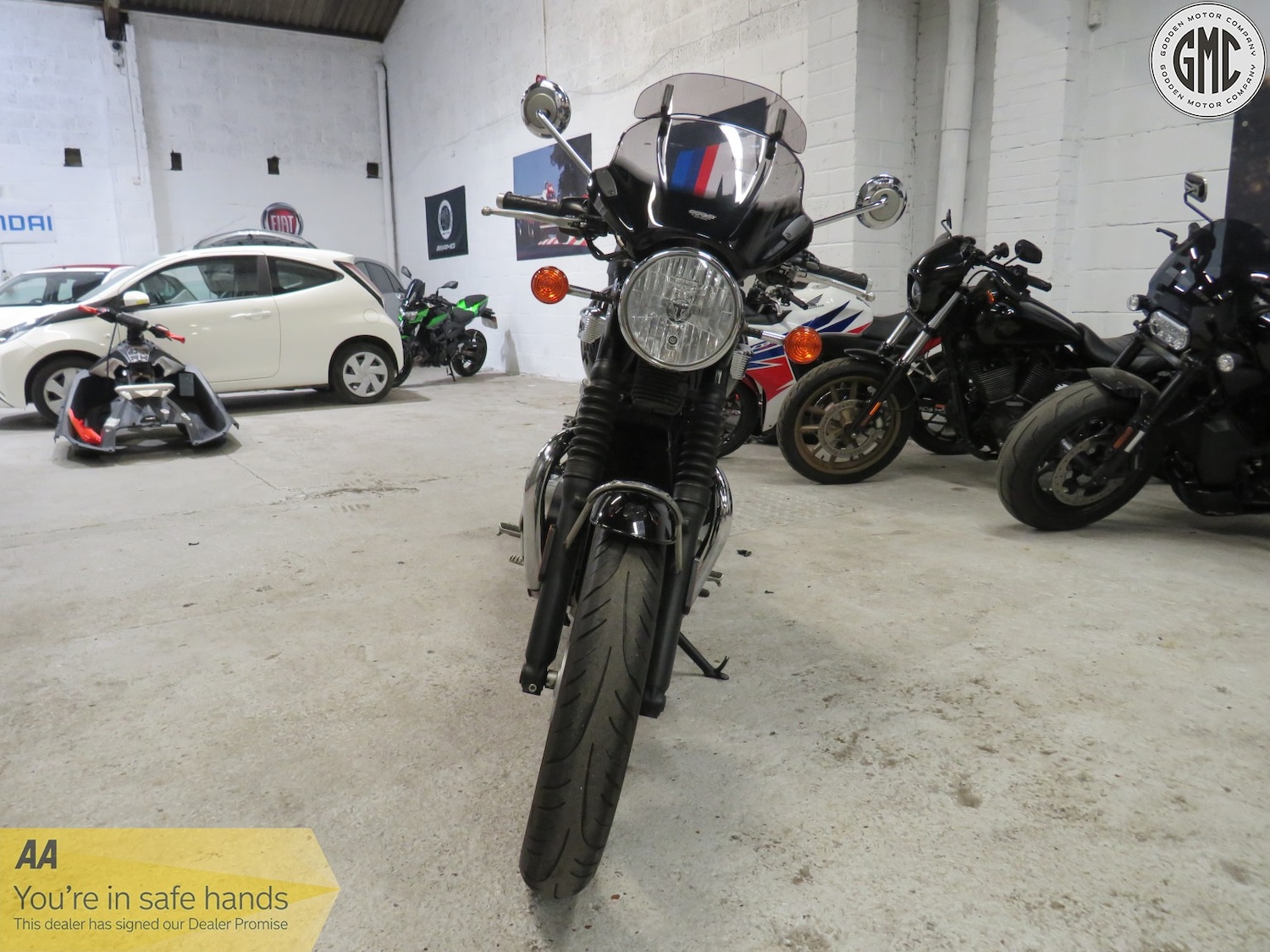 Used Triumph Bonneville 2018 for sale - 78820763: Photo 2