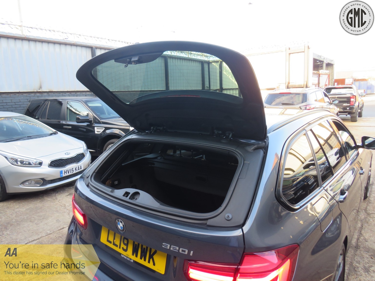 Used BMW 3 Series 2019 for sale - 77961932: Photo 12