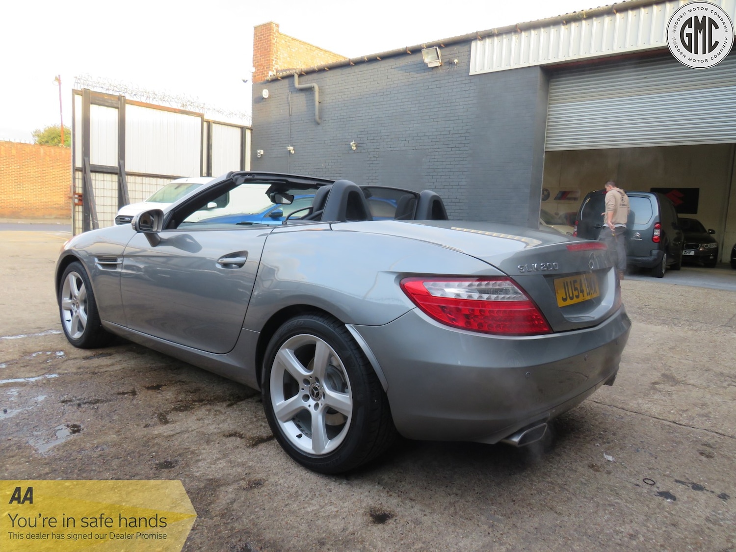 Used Mercedes-Benz SLK 2012 for sale - 77715101: Photo 4