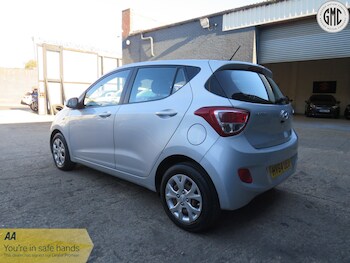 Used Hyundai i10 2014 for sale - 78373548: Photo