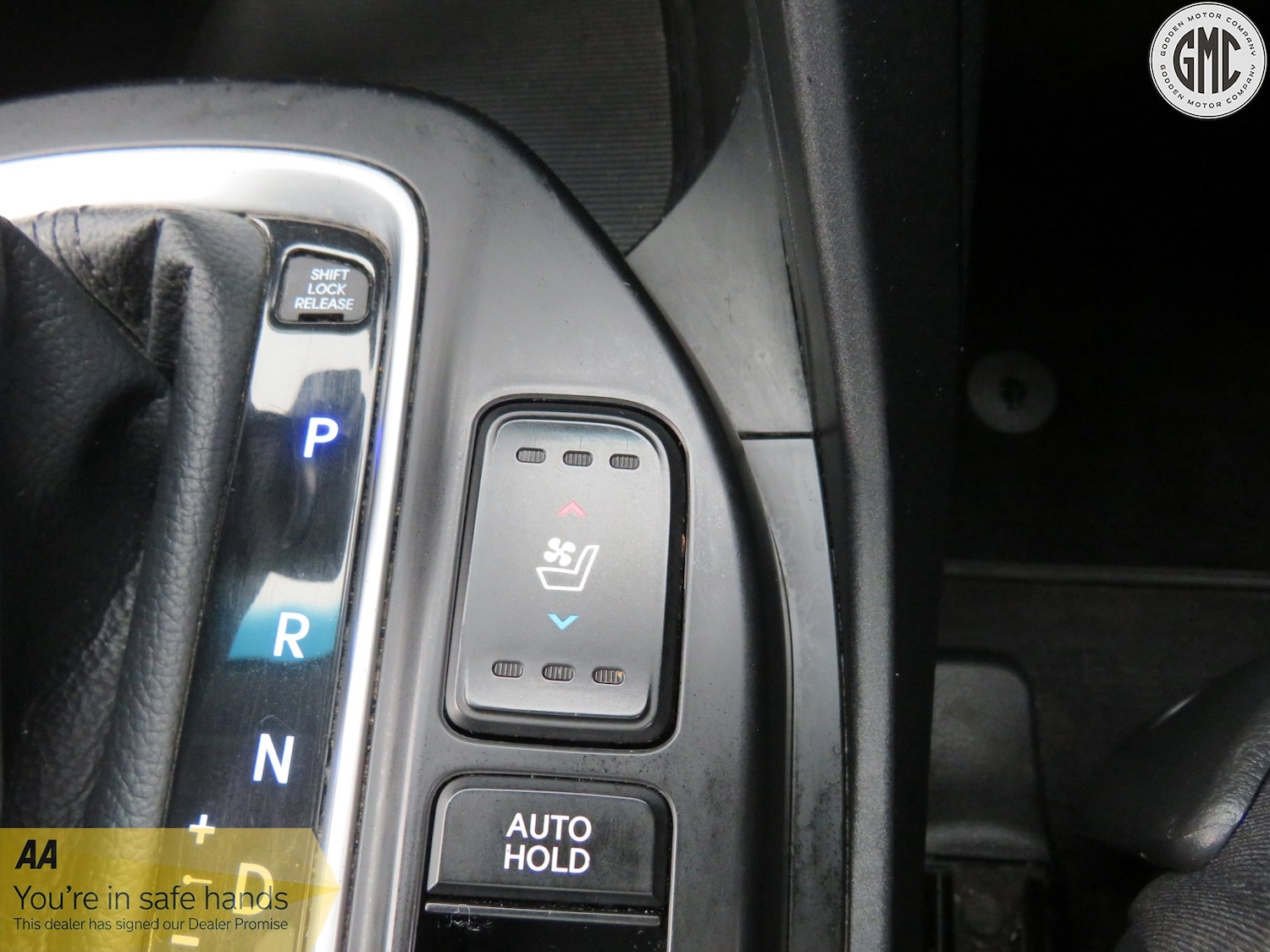 Used Hyundai Santa Fe 2016 for sale - 76142473: Photo 22
