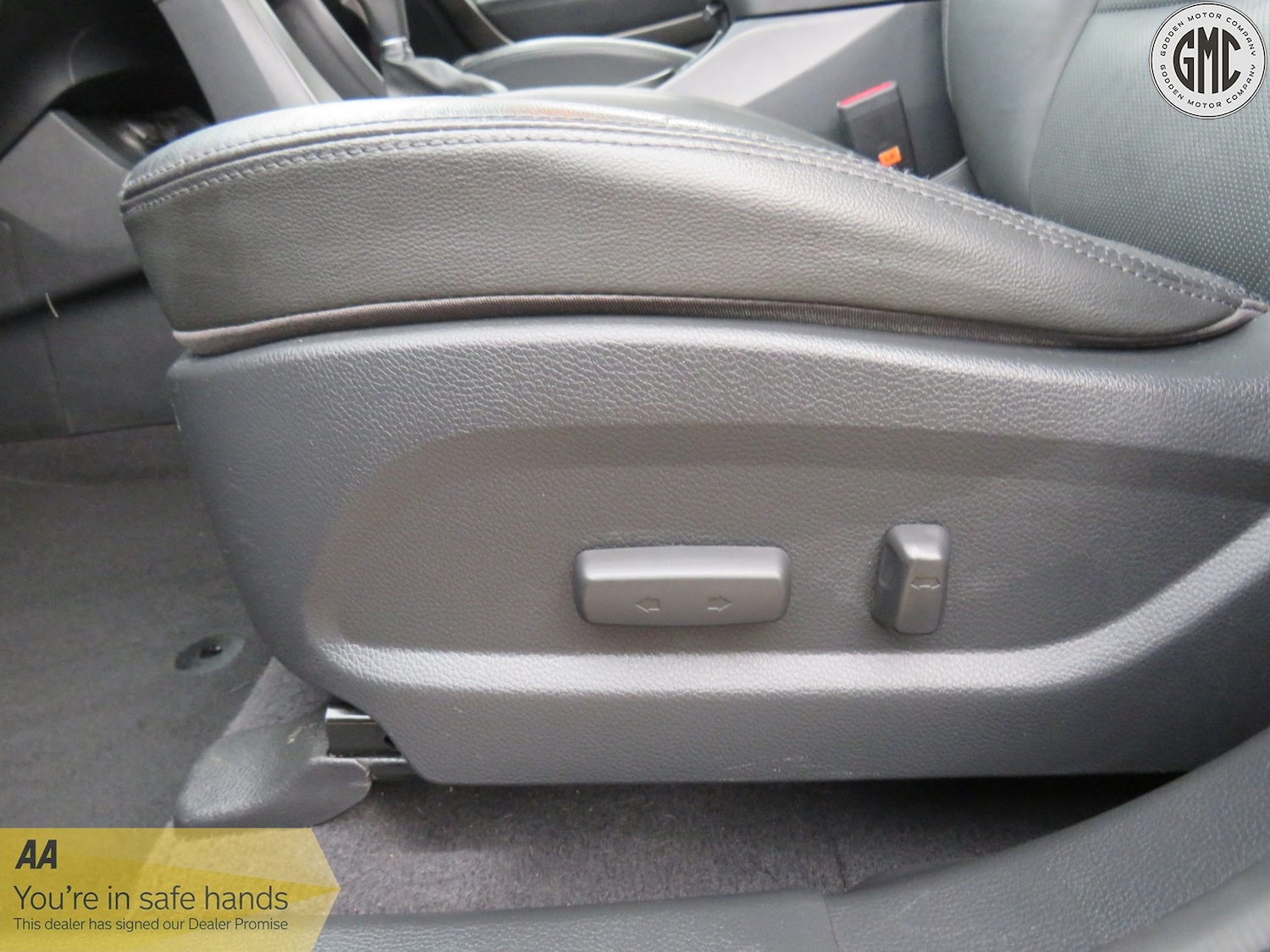 Used Hyundai Santa Fe 2016 for sale - 76142473: Photo 28