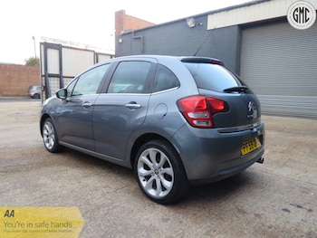 Used Citroen C3 2010 for sale - 76397070: Photo