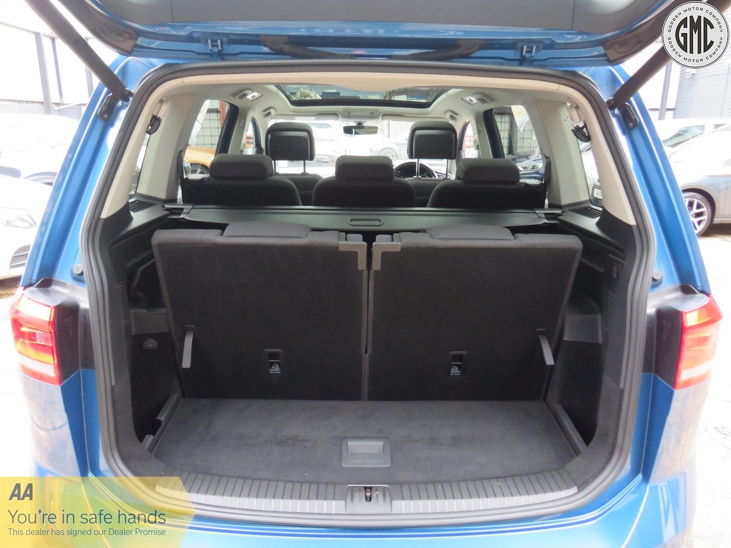 Used Volkswagen Touran 2017 for sale - 76931453: Photo 13