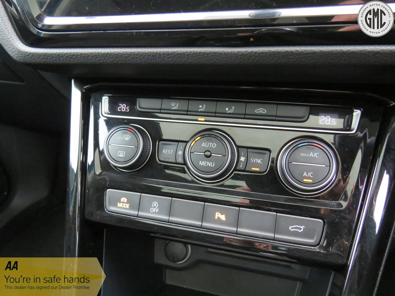 Used Volkswagen Touran 2017 for sale - 76931453: Photo 22