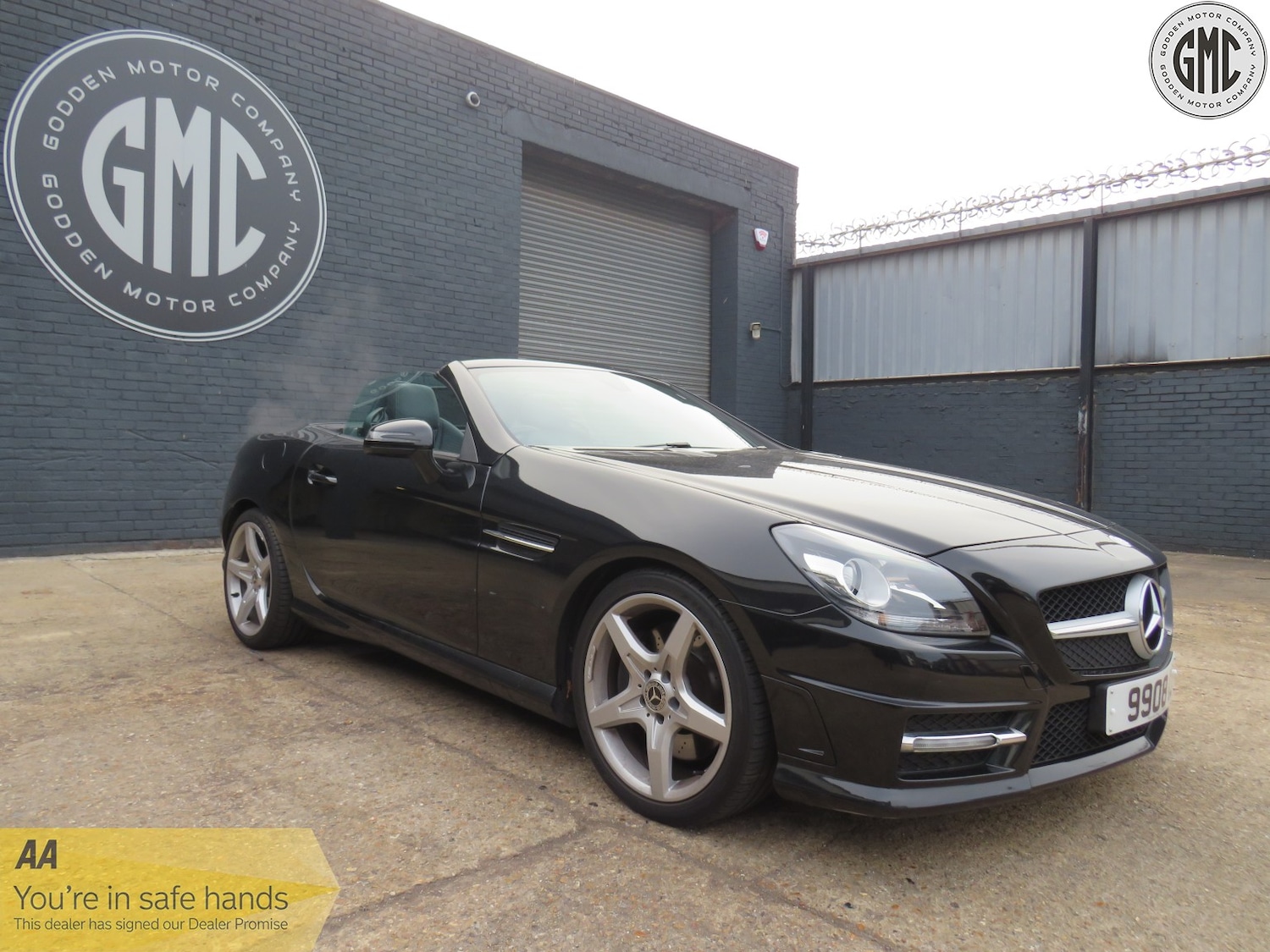 Used Mercedes-Benz SLK 2012 for sale - 76126353: Photo 1