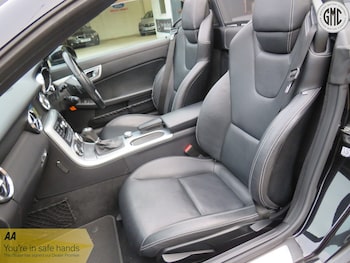 Used Mercedes-Benz SLK 2012 for sale - 76126353: Photo