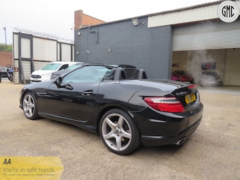 Used Mercedes-Benz SLK 2012 for sale - 76126353: Photo