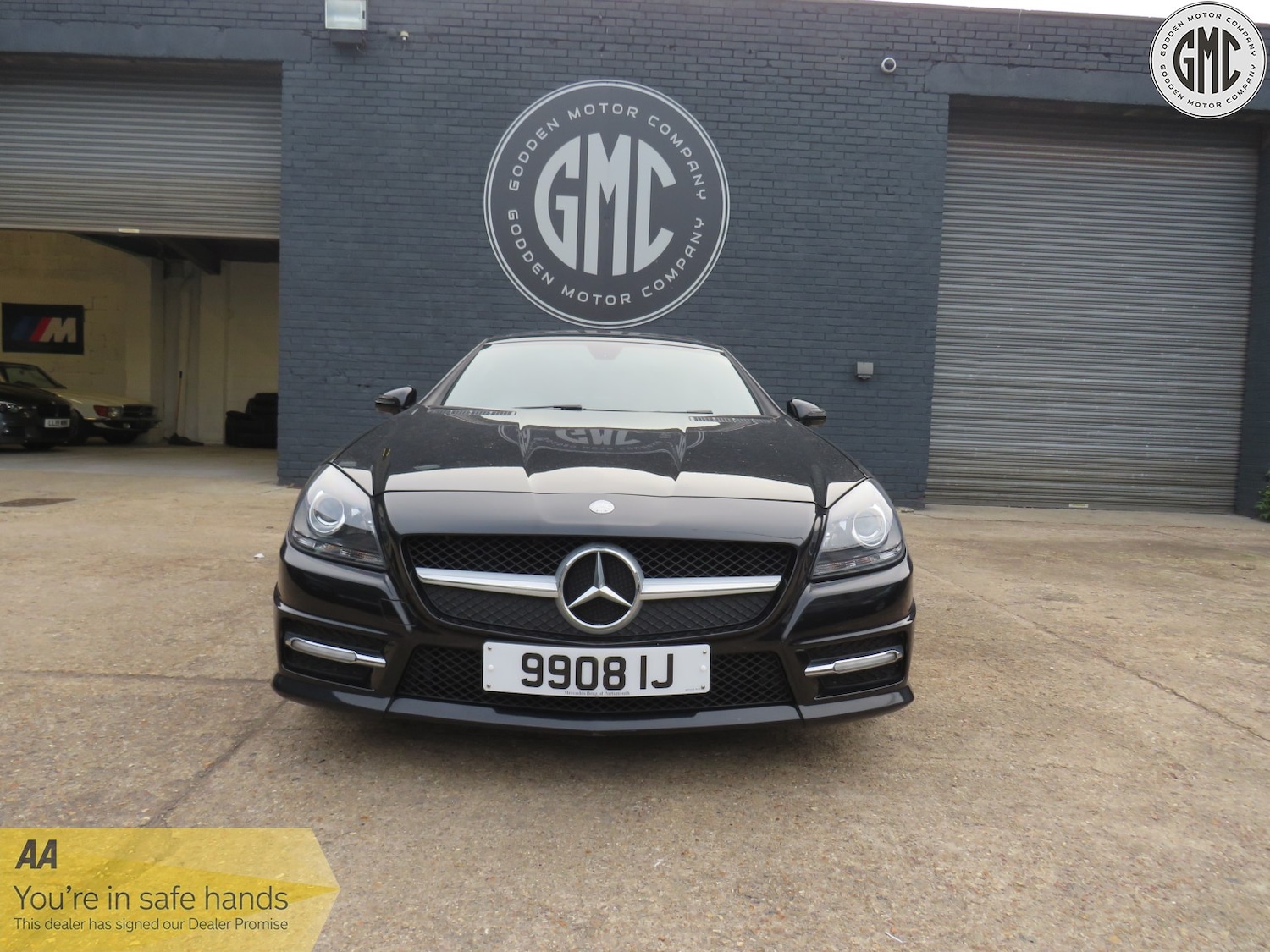 Used Mercedes-Benz SLK 2012 for sale - 76126353: Photo 6