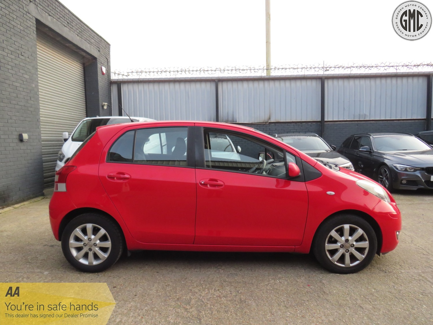 Used Toyota Yaris 2011 for sale - 77774762: Photo 10