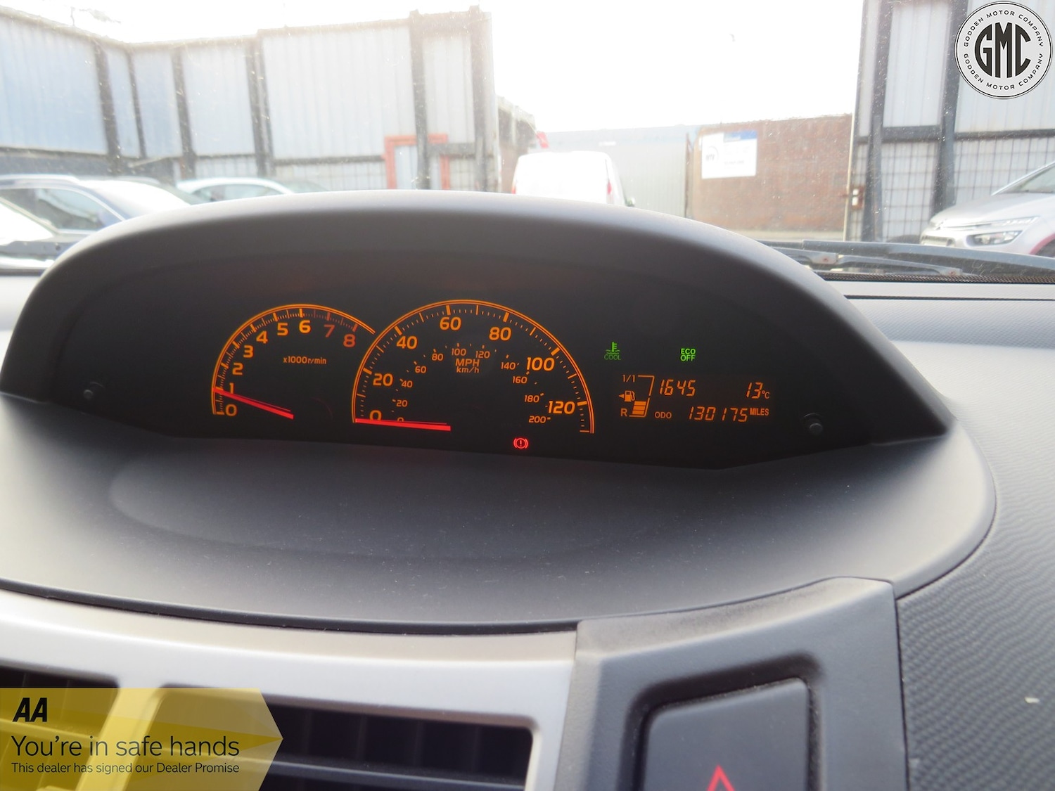 Used Toyota Yaris 2011 for sale - 77774762: Photo 21