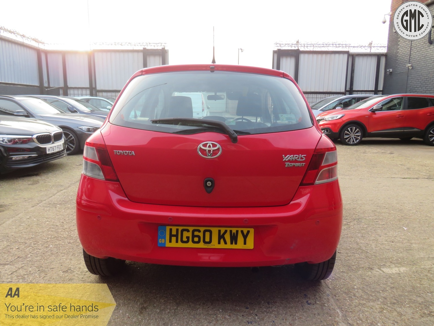 Used Toyota Yaris 2011 for sale - 77774762: Photo 8