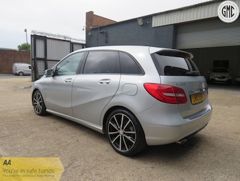 Used Mercedes-Benz B Class 2012 for sale - 78646945: Photo