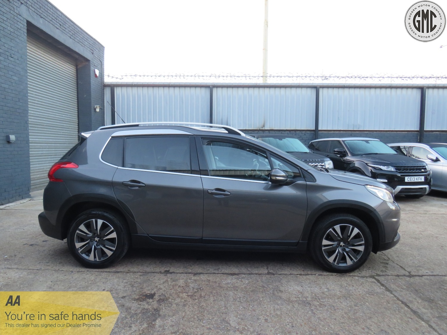 Used Peugeot 2008 2016 for sale - 76369238: Photo 10
