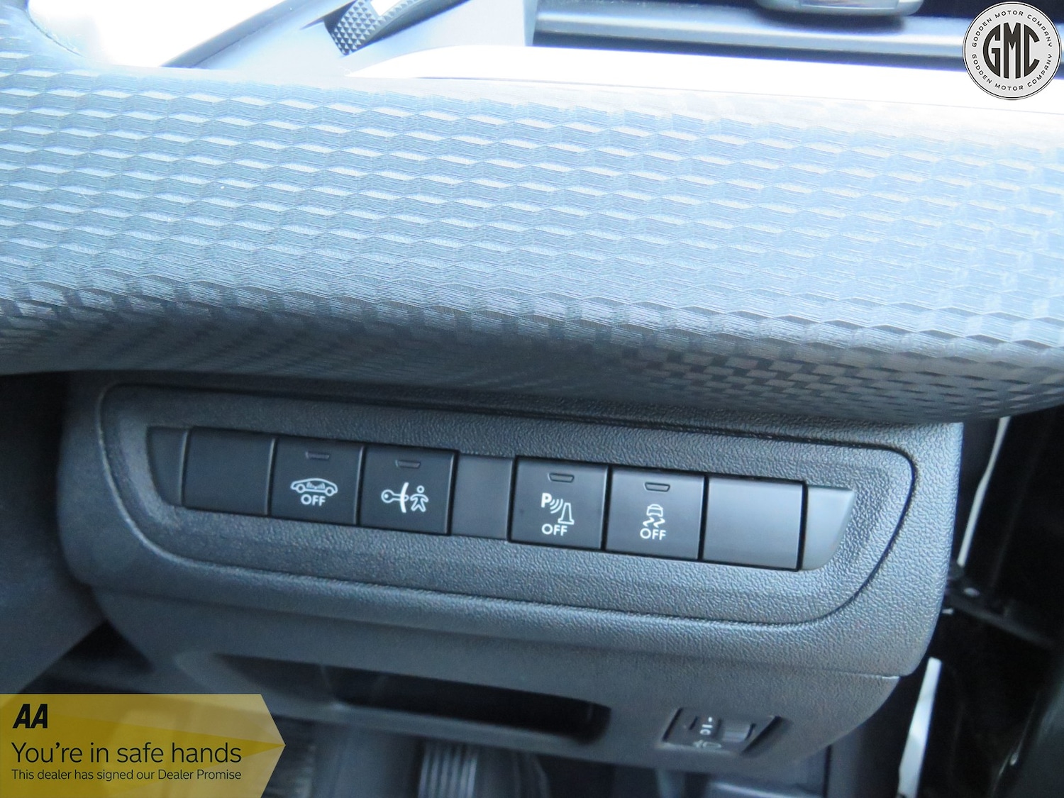 Used Peugeot 2008 2016 for sale - 76369238: Photo 21