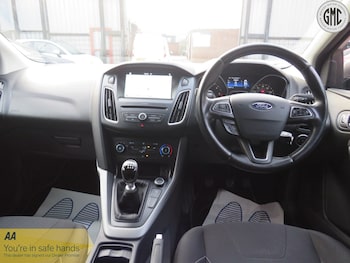 Used Ford Focus 2017 for sale - 77774790: Photo