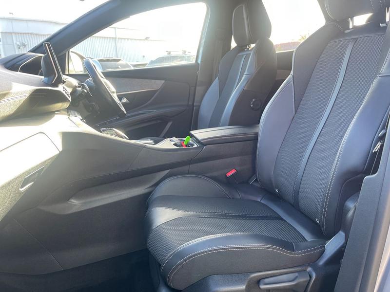 Used Peugeot 3008 2022 for sale - 76494680: Photo 16