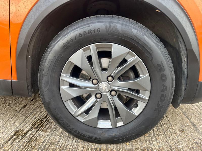 Used Peugeot 2008 2022 for sale - 76508241: Photo 9