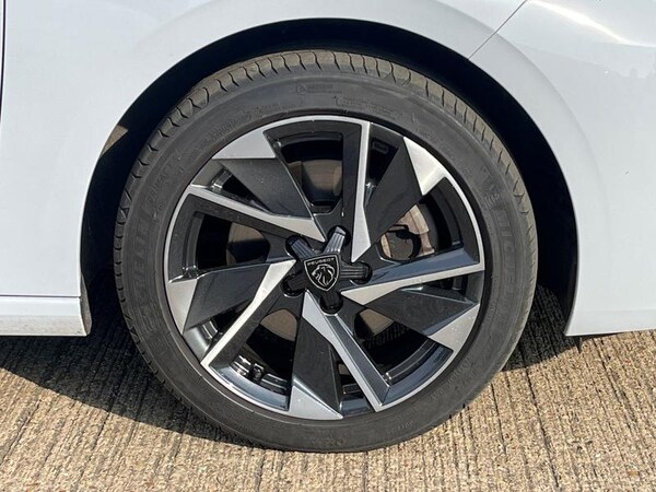 Used Peugeot 308 SW 2023 for sale - 75367211: Photo 9