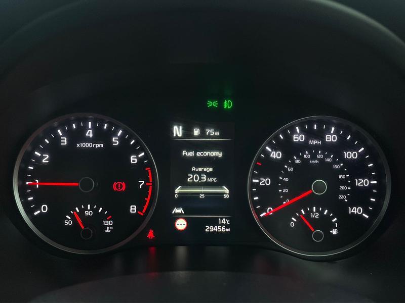 Used Kia Stonic 2021 for sale - 76718968: Photo 14