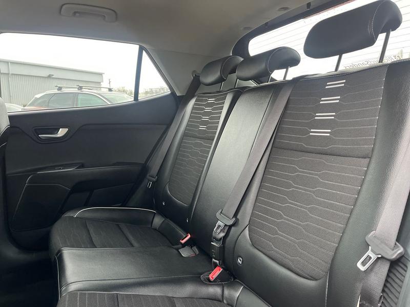 Used Kia Stonic 2021 for sale - 76718968: Photo 17