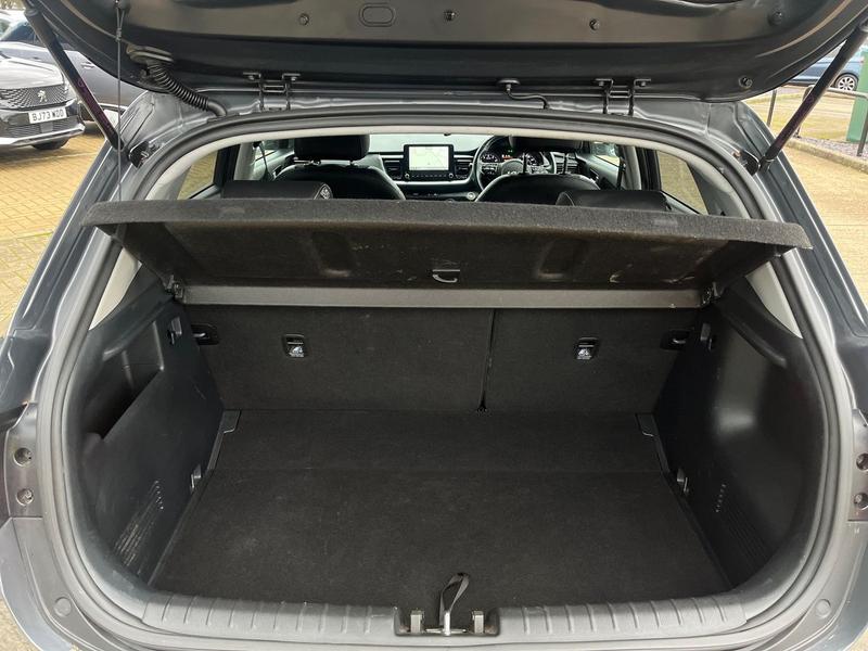 Used Kia Stonic 2021 for sale - 76718968: Photo 18