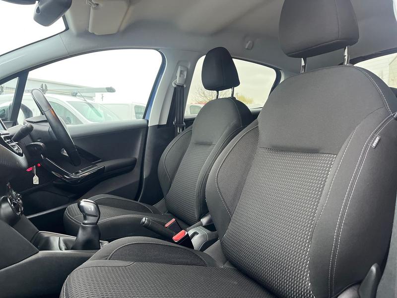 Used Peugeot 208 2016 for sale - 76703211: Photo 16