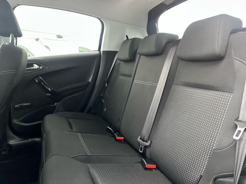 Used Peugeot 208 2016 for sale - 76703211: Photo 17