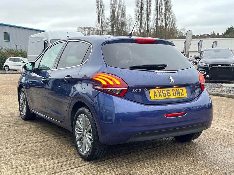 Used Peugeot 208 2016 for sale - 76703211: Photo 5