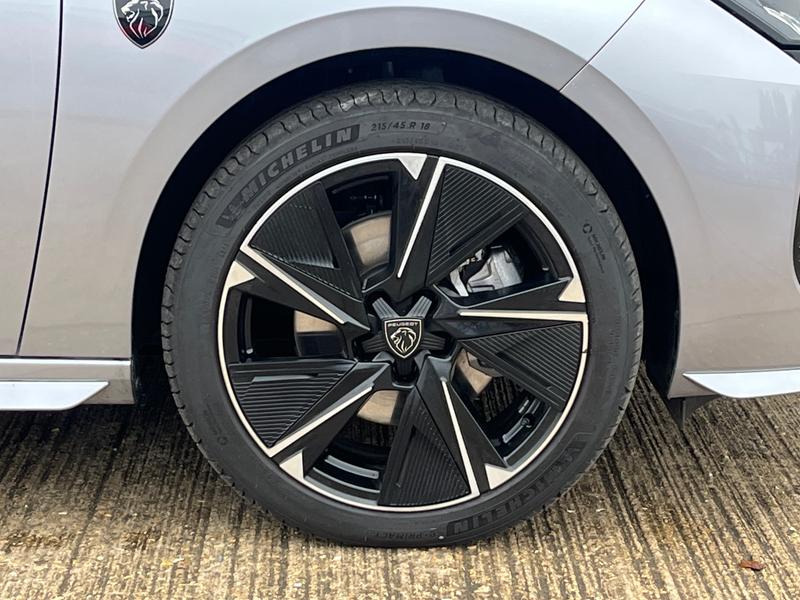 Used Peugeot E-308 2025 for sale - 76312612: Photo 11